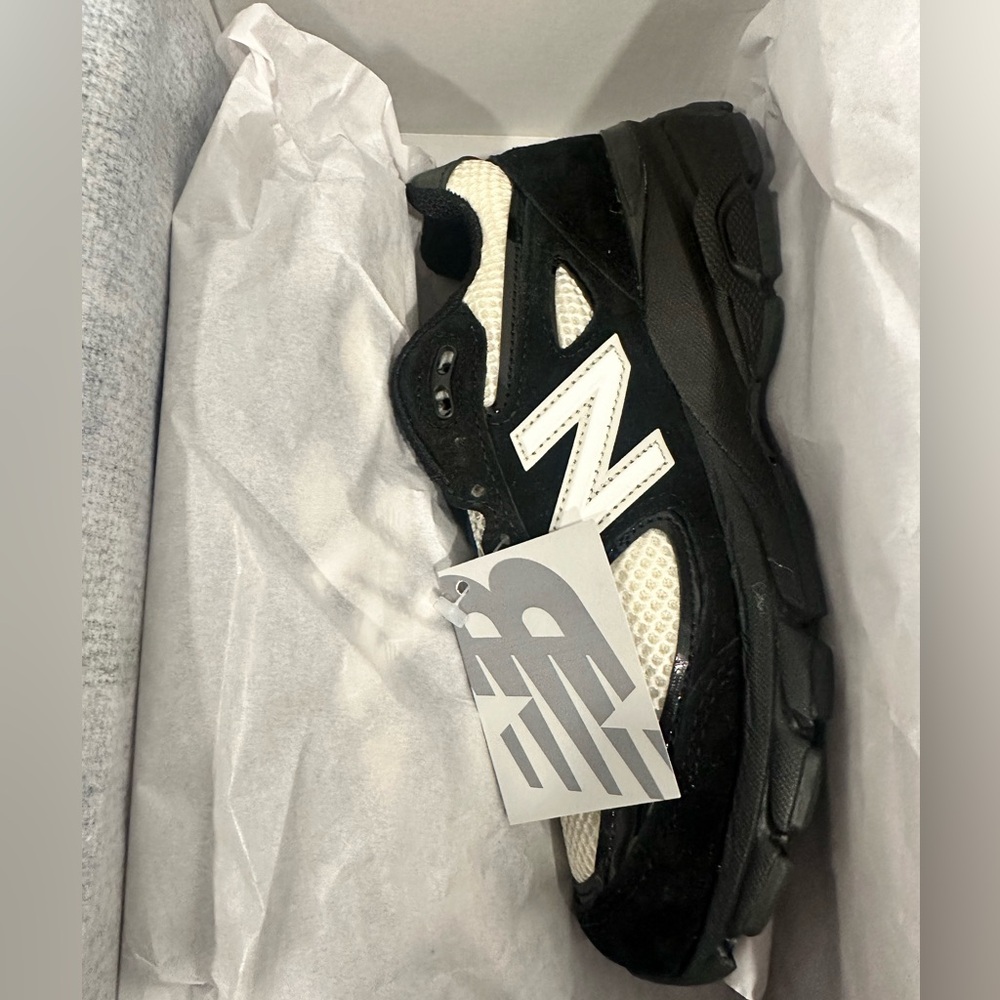 New New Balance 990v4 Joe Freshgoods 1998 Outro